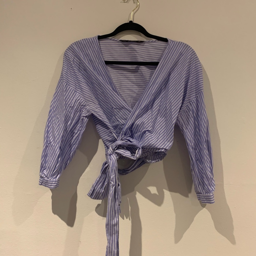 Zara wrap top💙🤍 - Picture 2 of 7